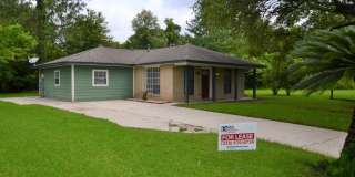 Must See! Newly updated, 3 bedroom, 1.5 bath off Starring Lane in Mayfair Subdivsion Gallery 1