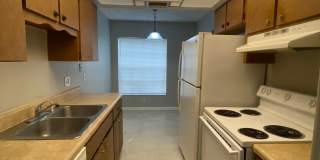 650 Ave J NW Unit 102 650 Ave J NW Unit 102 Gallery 1