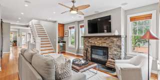 Spacious Kent Home | 6 Bed | 4 Bath | 4,000 Sf | Front Porch + Backyard | Detached 4-Car Garage Spacious Kent Home | 6 Bed | 4 Bath | 4,000 Sf | Front Porch + Backyard | Detached 4-Car Garage Gallery 1