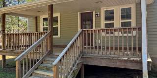 Private Country Oasis – 3BR Home with water/sewer & Lawn Care Included! Gallery 1