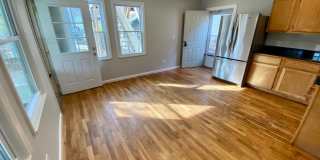North AVL - Renovated 1920's Home with Separate 1/1 Apartment! Gallery 22