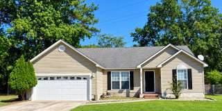 City Living with Space to Relax – 3BR/2BA Gallery 1
