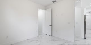 1436 Graham Circle Gallery 21