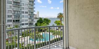 1420 Brickell Bay Dr Gallery 18