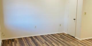 5250 East Bellevue Street Gallery 2
