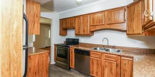5500 Ehrling Road Gallery 4