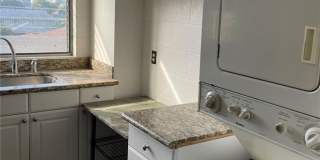Spacious 1 bedroom! Great Location! Spacious 1 bedroom! Great Location! Gallery 4
