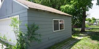 Adorable 1940's Remodeled 4 Bed 2 Bath Home Gallery 20