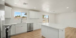 3430 E Poinsettia Drive 3430 E Poinsettia Drive Gallery 1