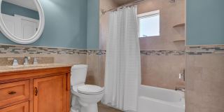 105 Beacon Boulevard Gallery 24