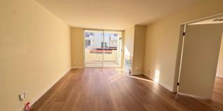 Cute Upgraded 2 bedroom/2 Bath Gallery 10