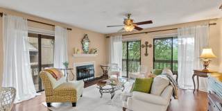 2 Bedroom 2 Bath in Ideal Location Gallery 13