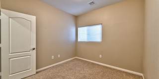 2116 Mistle Thrush Drive Gallery 12