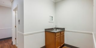 551 Westport Road Gallery 23