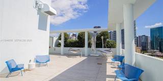 1600 SW 1st Ave Gallery 35