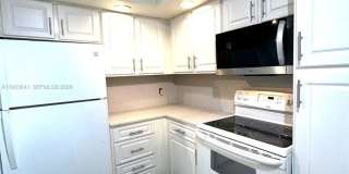 3420 N Pinewalk Dr N Gallery 1