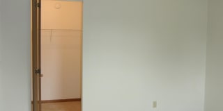 47 E 4th St Gallery 8