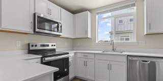 Pine Drive Townhomes Gallery 32