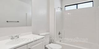 1107 West Sonora Street - 1 Gallery 23