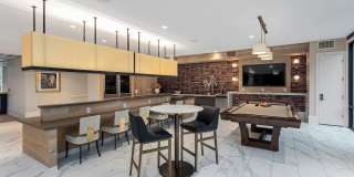 Onyx North Central Gallery 21