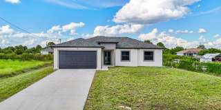 727 Cane Street East Gallery 3