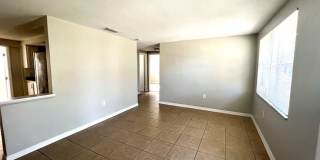 8910 Harvey Ln Gallery 4
