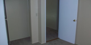Twin Palms Apartments Gallery 2