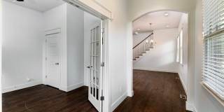 EAST NASHVILLE - FOUR BEDROOM Historic Home with amazing views of Nashville Skyline! Gallery 8