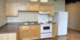 Commerce Building Apartments - Affordable Housing Gallery 22