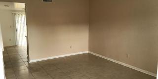2 Bed/2 Bath Townhouse Very Close to UCF! Gallery 5