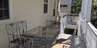 Beautiful 2 BR/1 BA Furnished Apartment Available in Downtown Charleston! Gallery 16
