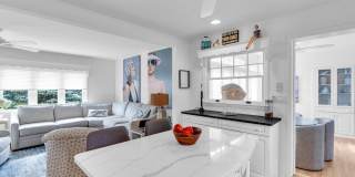 407 8th Avenue Gallery 18