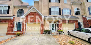 5520 Summer Crescent Gallery 1