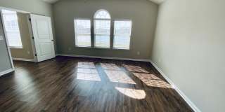 355 Leste Rd Gallery 26