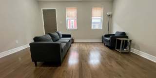 Stunning 3-Bedroom Townhome in Francisville! Available NOW! Gallery 5