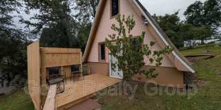 2943 Noland Street Gallery 1