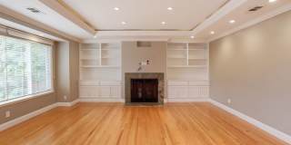 4BR/3.5BA Belmont Home with Multiple Ensuite Bedrooms, A/C & 2-Car Garage | YouTube Tour Gallery 16