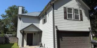 Centrally Located Fort Walton Beach Home with Great Base Accessibility! Gallery 1