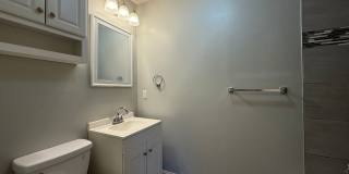 Saint Clair  -  2459 S Gallery 9