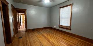 Beautiful 5 Bedroom, 2 Bath in Prime Location Near Campus Beautiful 5 Bedroom, 2 Bath in Prime Location Near Campus Gallery 15
