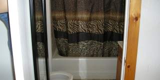 514 South Rife Street Gallery 7