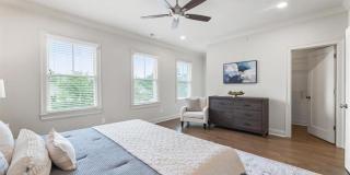 1233 Parkstead Lane Gallery 37