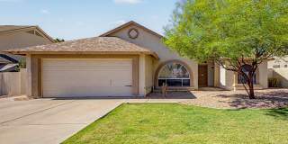 4514 E TOWNE Lane Gallery 1
