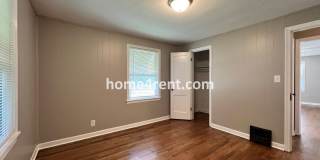 Cozy Ranch Style Home in KCMO w/ Wood Floors and a Fenced in Yard! Gallery 16