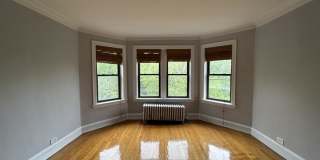 4628 N Wolcott Gallery 2