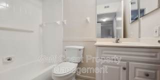 6033 34th Street West Gallery 14