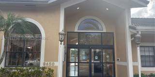 323 Palm Cir E 323 Palm Cir E Gallery 1