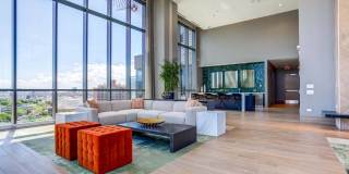 Windsor North + Vine Gallery 27