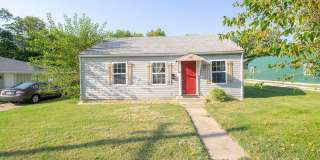 Adorable 2 bedroom home Gallery 1