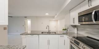 Remodeled, Move-In Ready 3-Bedroom Condo in Prime Naples Location Gallery 1